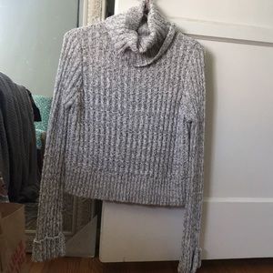 Turtle neck sweater